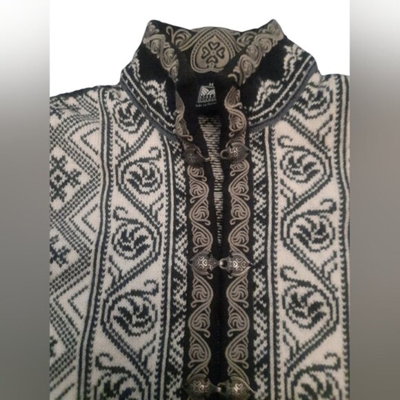 Dale of Norway Patterned Knit Cardigan - Picture 5 of 13